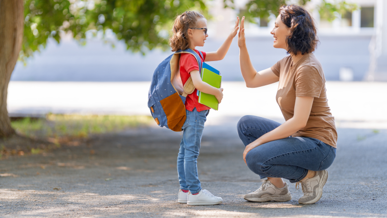 Dezvoltăm primul program de parenting pentru părinții și îngrijitorii copiilor cu nevoi speciale